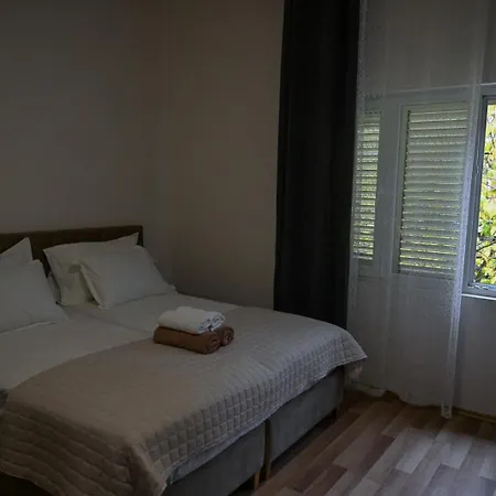 Lejlighed Rent 2 Tirana